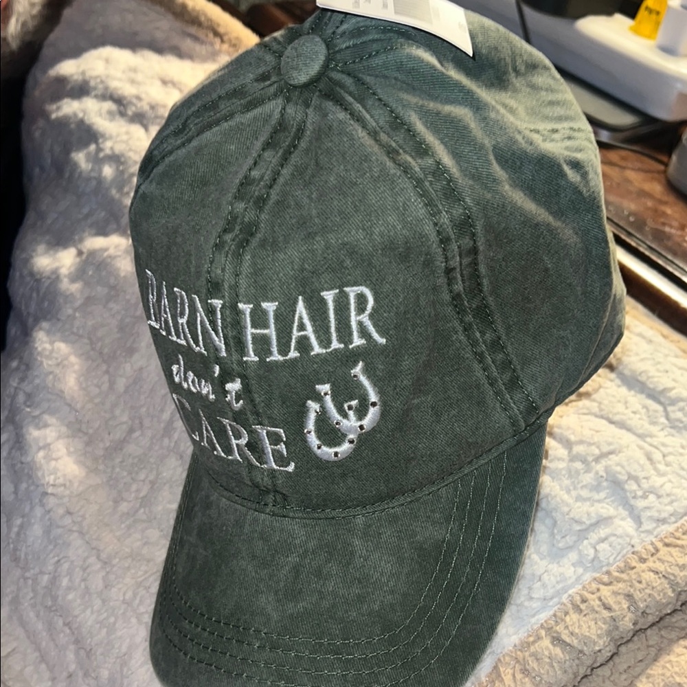 Horse 🐎 Enthusiasts Hat w/White Embroidery & Rhinestones✨on horseshoes🤩 {NWT} - Picture 14 of 14